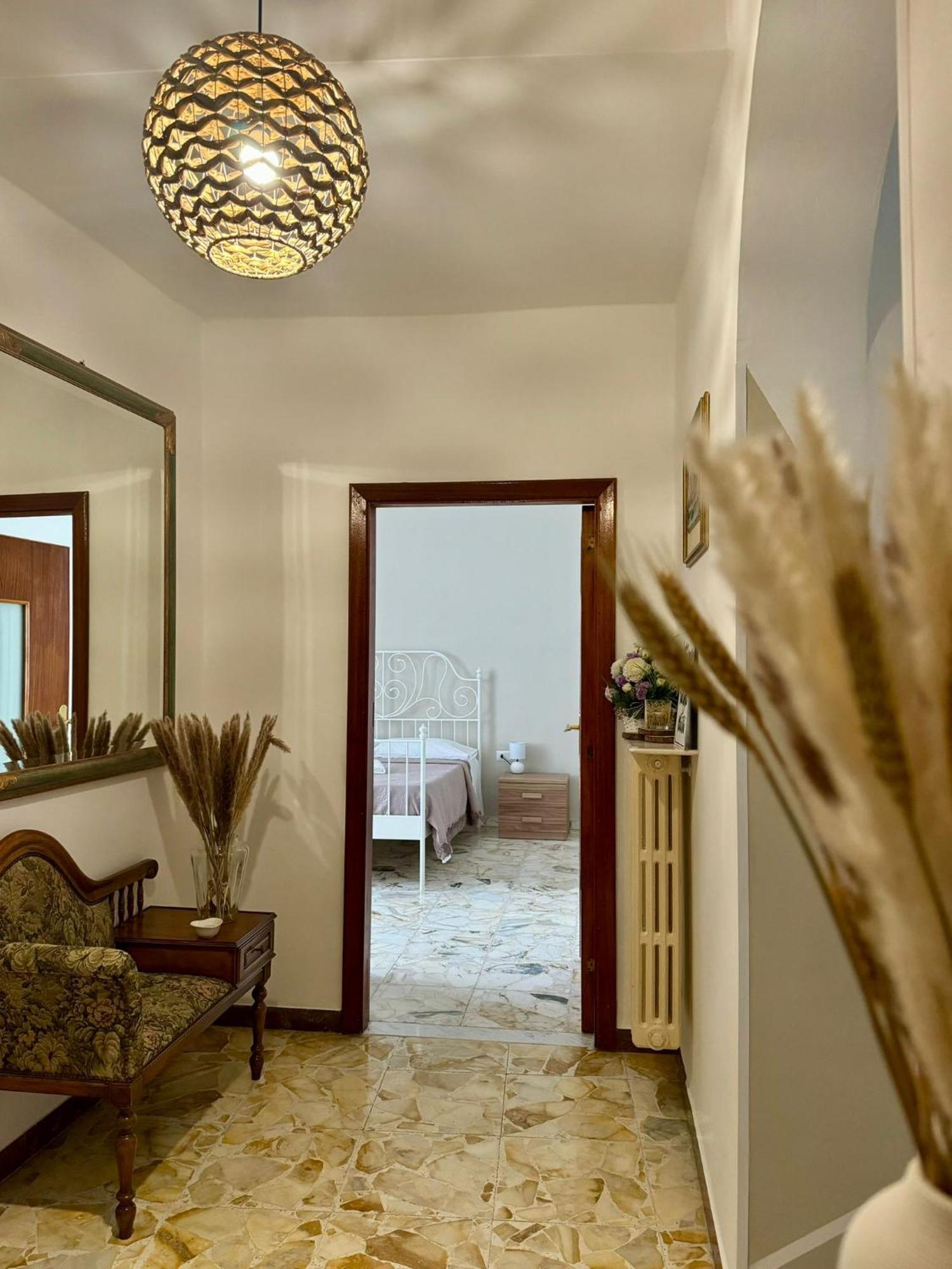 Ely House Apartment Monte Sant'Angelo Exterior photo