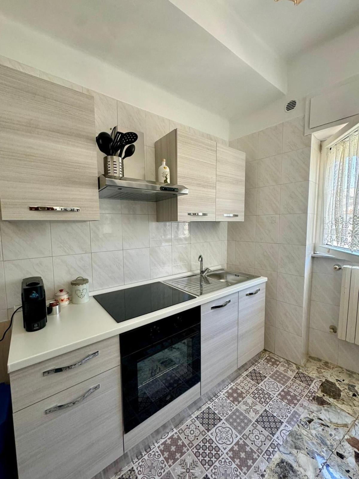 Ely House Apartment Monte Sant'Angelo Exterior photo